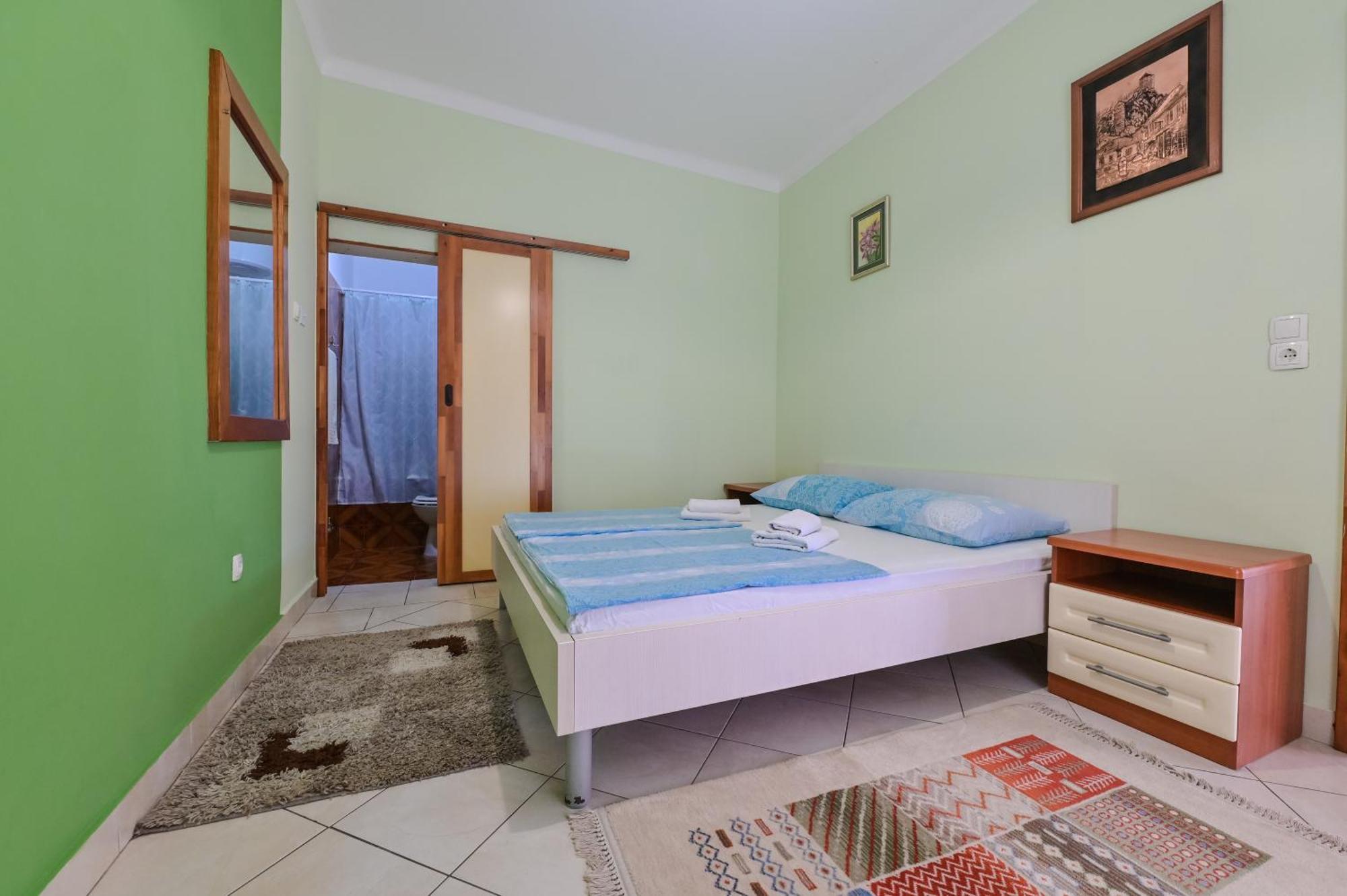 Apartments Smoky Новаля Стая снимка