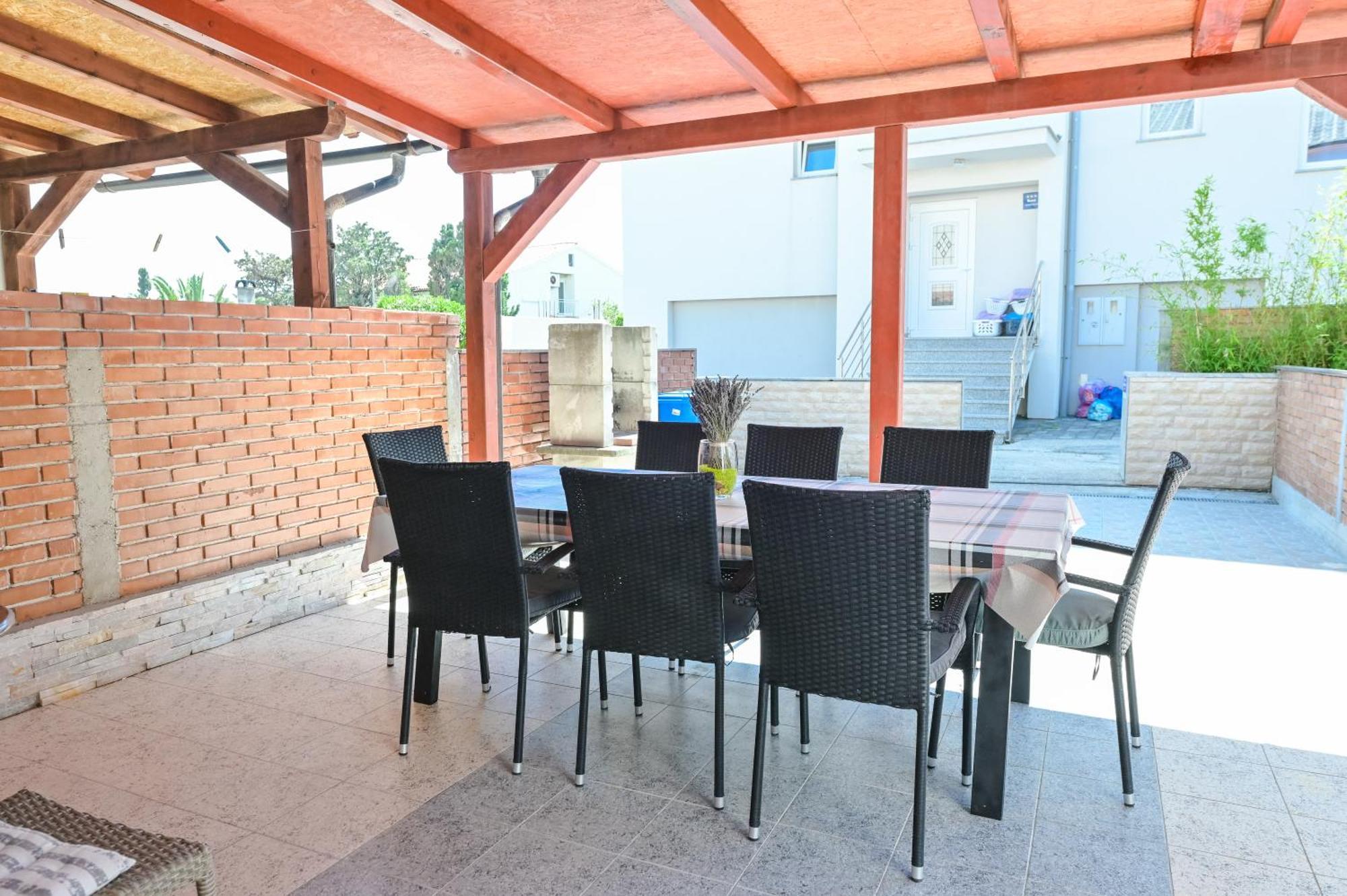 Apartments Smoky Новаля Стая снимка